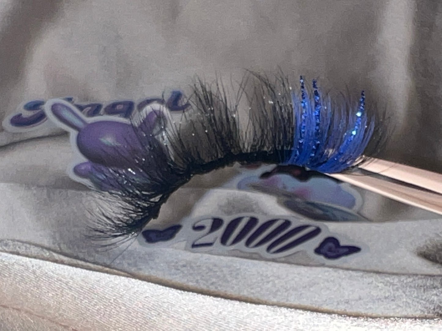 BLUE MINK - glitter